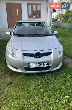 Хэтчбек Toyota Auris 2008 в Черновцах