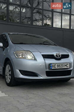 Хэтчбек Toyota Auris 2008 в Ивано-Франковске