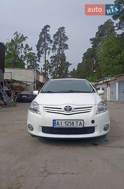 Toyota Auris 2011 Toyota Auris 2011