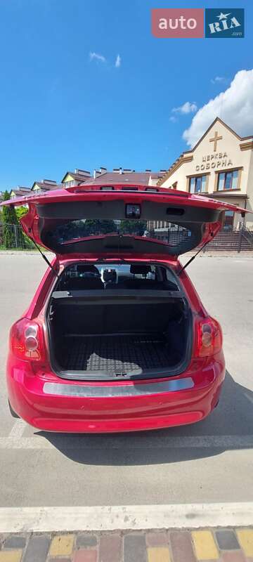 Хетчбек Toyota Auris 2008 в Києві