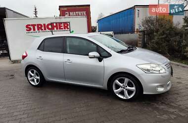 Toyota Auris 2011 Toyota Auris 2011