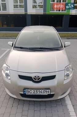 Хэтчбек Toyota Auris 2007 в Шептицькому