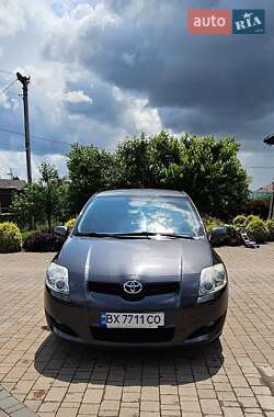 Хэтчбек Toyota Auris 2008 в Хмельницком