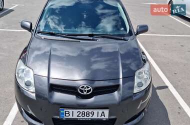 Хетчбек Toyota Auris 2008 в Полтаві