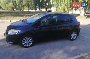 Хетчбек Toyota Auris 2008 в Івано-Франківську