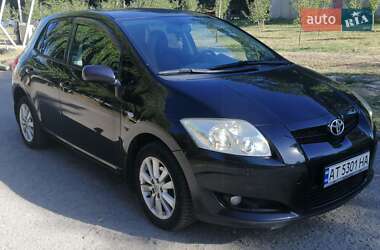 Хетчбек Toyota Auris 2008 в Івано-Франківську