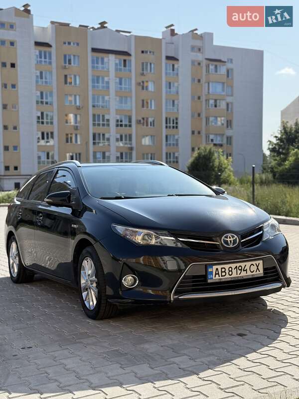 Toyota Auris 2014