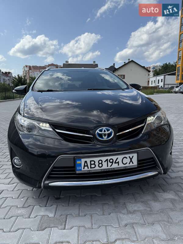 Універсал Toyota Auris 2014 в Вінниці