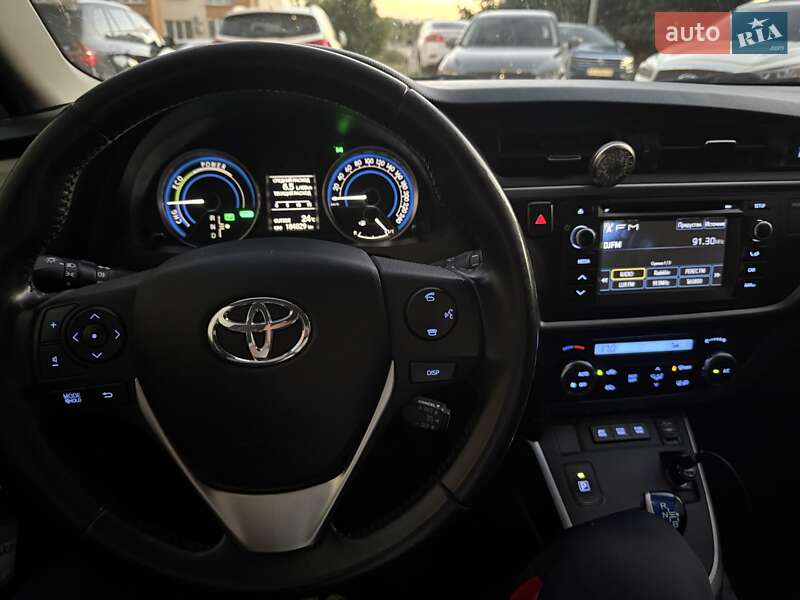 Універсал Toyota Auris 2014 в Вінниці