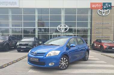 Toyota Auris 2010 Toyota Auris 2010