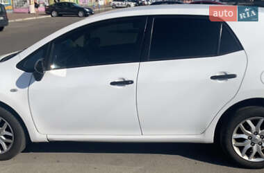 Toyota Auris 2009