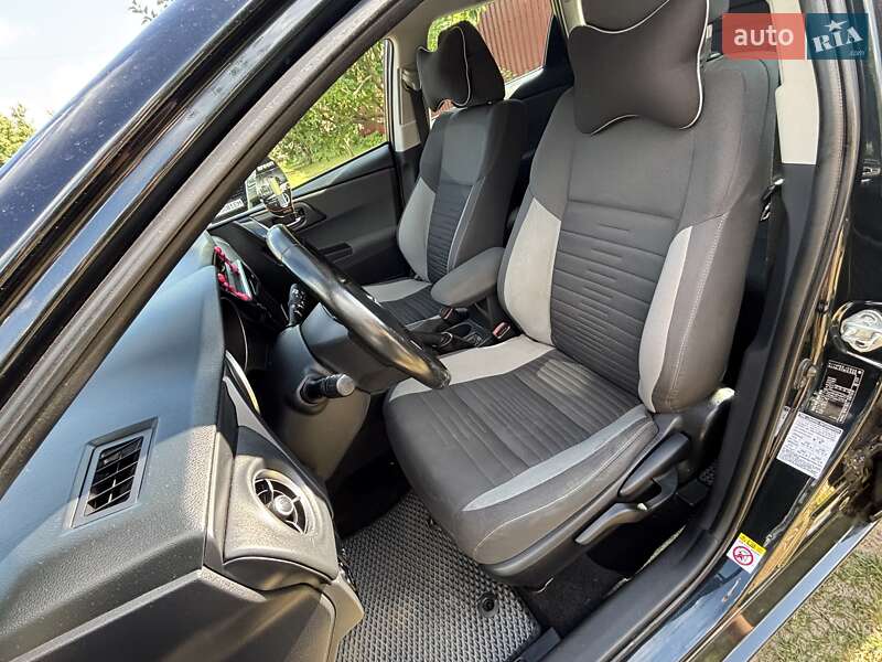 Универсал Toyota Auris 2015 в Ахтырке