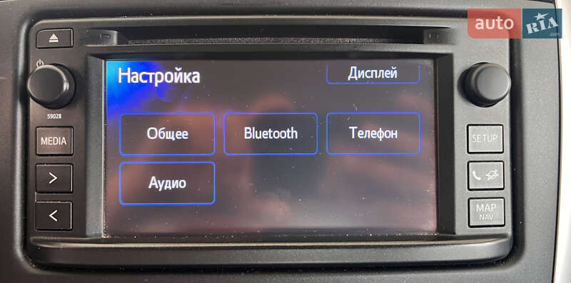 Хэтчбек Toyota Auris 2012 в Львове