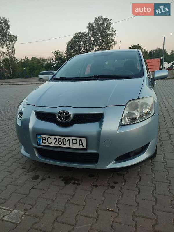 Хетчбек Toyota Auris 2007 в Дрогобичі