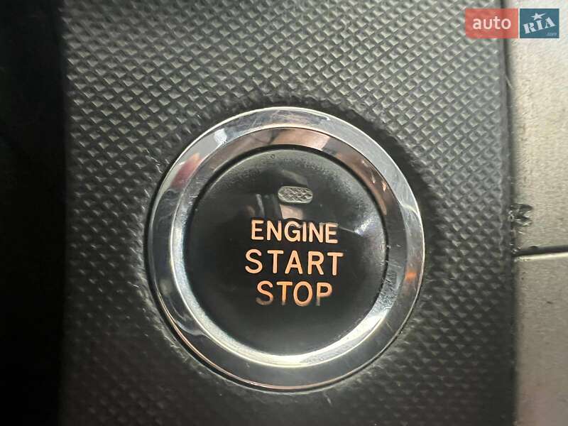 Хэтчбек Toyota Auris 2007 в Николаеве