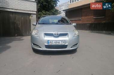 Хэтчбек Toyota Auris 2007 в Новомосковске
