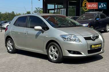 Хэтчбек Toyota Auris 2008 в Черновцах
