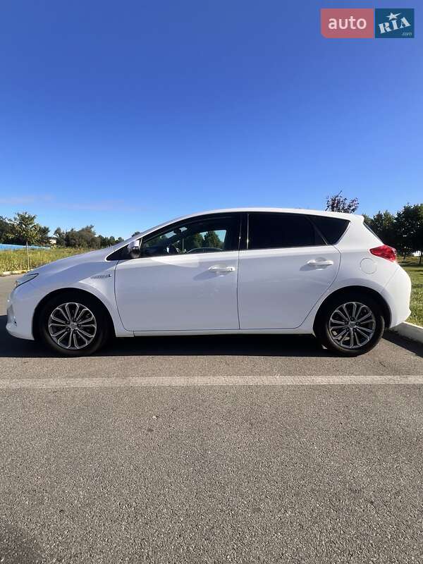 Хетчбек Toyota Auris 2013 в Києві фото 6 Хетчбек Toyota Auris 2013 в Києві