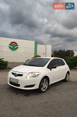 Хэтчбек Toyota Auris 2009 в Ужгороде
