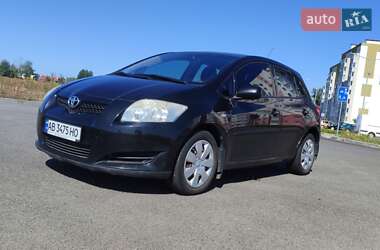 Хэтчбек Toyota Auris 2007 в Виннице