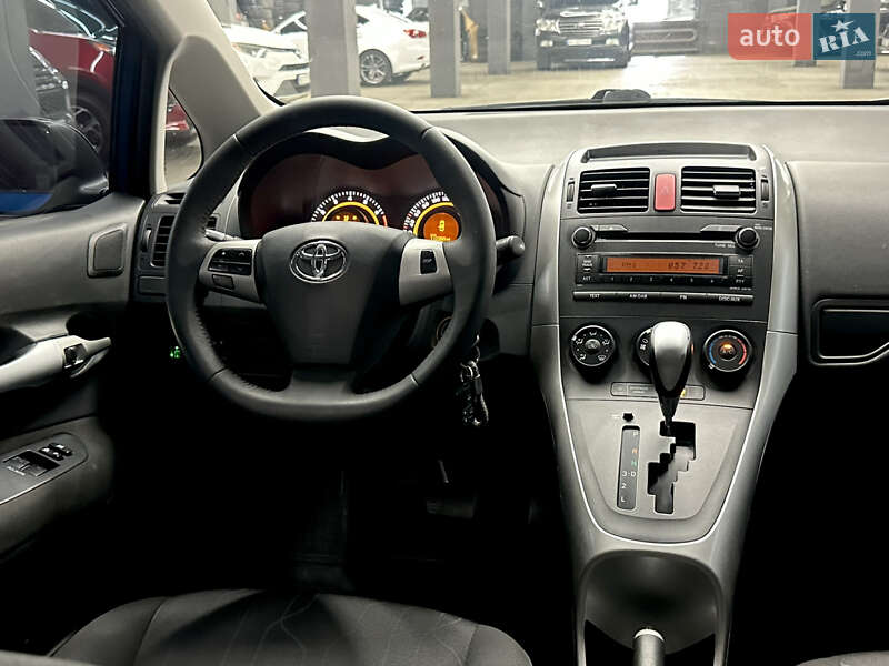 Хэтчбек Toyota Auris 2011 в Харькове фото 10 Хэтчбек Toyota Auris 2011 в Харькове