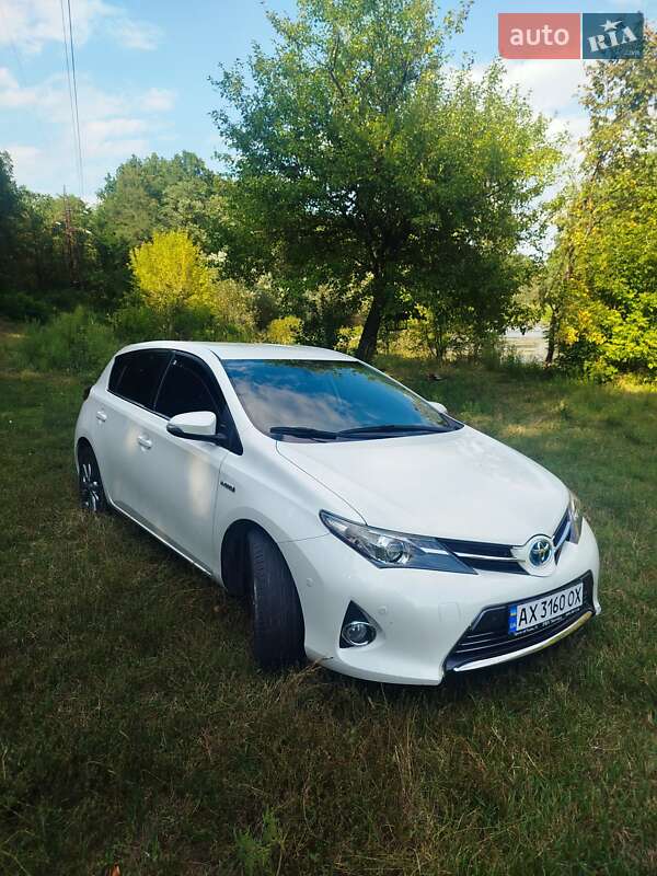 Toyota Auris 2012