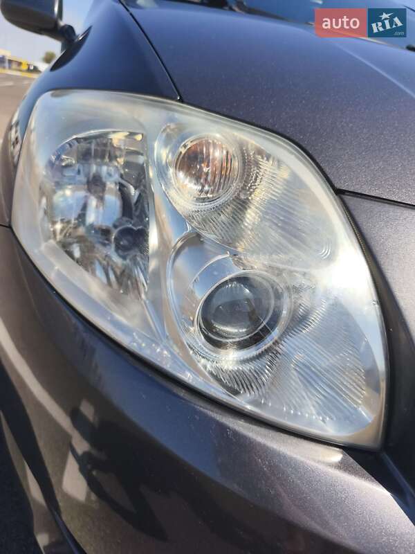 Хетчбек Toyota Auris 2008 в Одесі