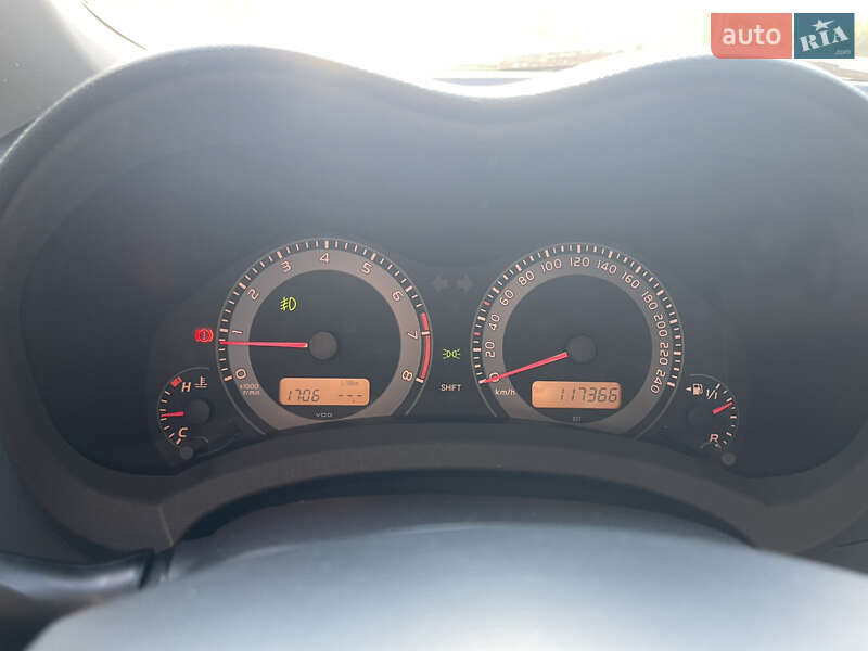 Хэтчбек Toyota Auris 2011 в Одессе