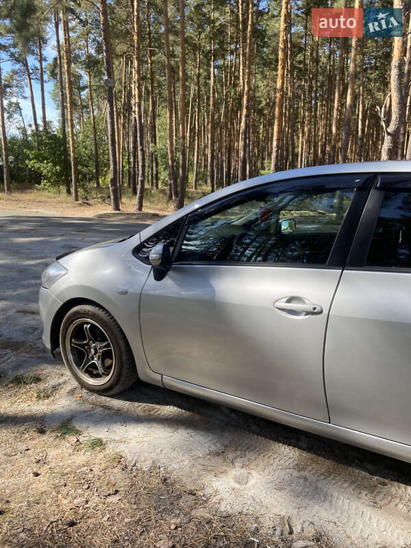 Хэтчбек Toyota Auris 2007 в Ирпене