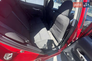 Хэтчбек Toyota Auris 2007 в 