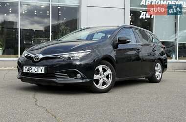 Универсал Toyota Auris 2018 в 