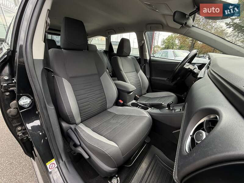 Універсал Toyota Auris 2018 в Києві фото 14 Універсал Toyota Auris 2018 в Києві