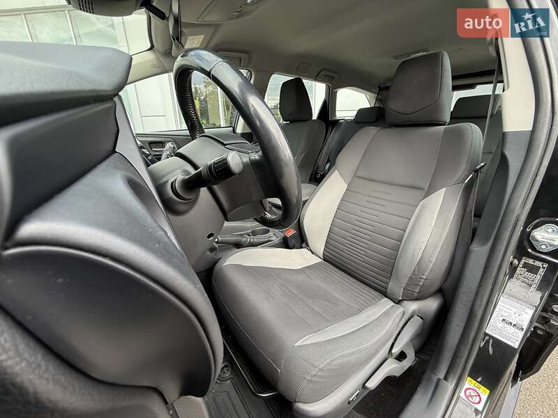 Універсал Toyota Auris 2018 в Києві фото 17 Універсал Toyota Auris 2018 в Києві