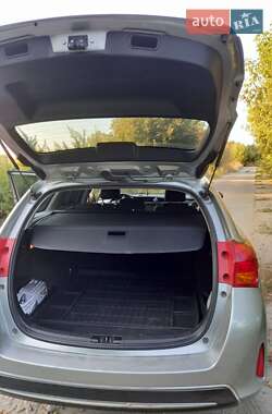 Универсал Toyota Auris 2014 в 