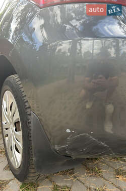 Хэтчбек Toyota Auris 2008 в 