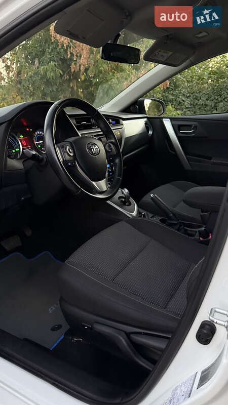 Хетчбек Toyota Auris 2014 в Василькові