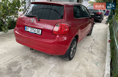 Хетчбек Toyota Auris 2007 в 