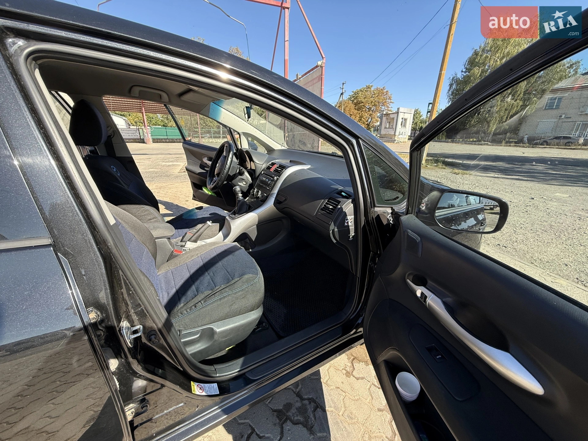 2010 Toyota Auris - мініатюра 7