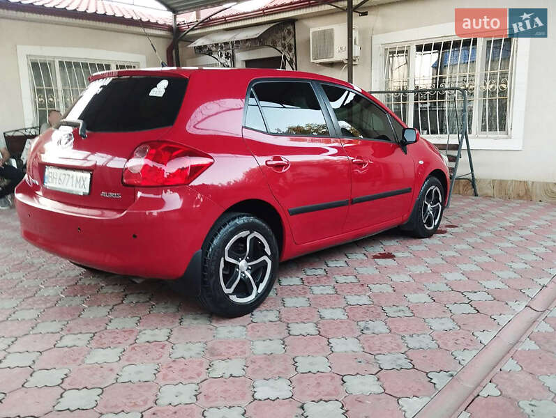 Хэтчбек Toyota Auris 2008 в Одессе