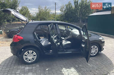 Хэтчбек Toyota Auris 2008 в 