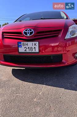 Toyota Auris 2010