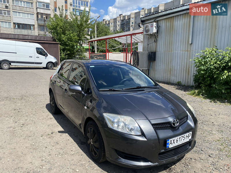 Toyota Auris 2008