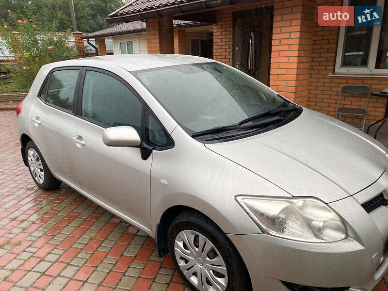 Toyota Auris 2008