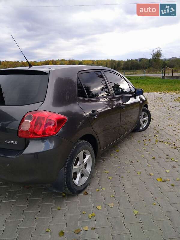 Хэтчбек Toyota Auris 2008 в Черновцах фото 9 Хэтчбек Toyota Auris 2008 в Черновцах