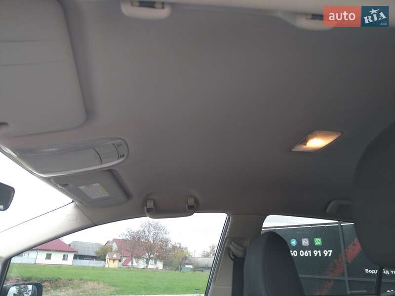 Хэтчбек Toyota Auris 2008 в Черновцах фото 37 Хэтчбек Toyota Auris 2008 в Черновцах