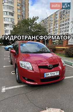 Toyota Auris 2009