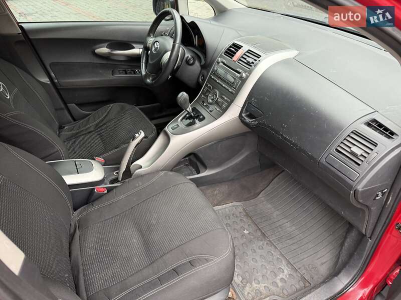 Хетчбек Toyota Auris 2008 в Кам'янському фото 52 Хетчбек Toyota Auris 2008 в Кам'янському