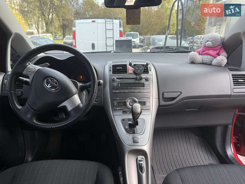 Хетчбек Toyota Auris 2007 в Львові