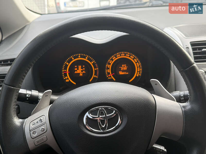 Хетчбек Toyota Auris 2007 в Львові