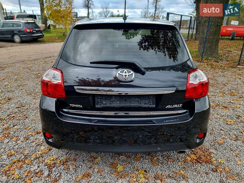 Хэтчбек Toyota Auris 2011 в Виннице фото 15 Хэтчбек Toyota Auris 2011 в Виннице